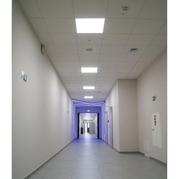 Oprawa PANEL COMPACT 600 V 33W 840