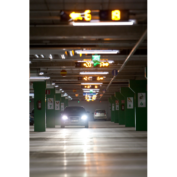 Oprawa hermetyczna Ledinaire WT065C przelotowa 42/23W 2900/4800lm IP65 4000K barwa neutralna LED29_4 9,11402E+11 PHILIPS