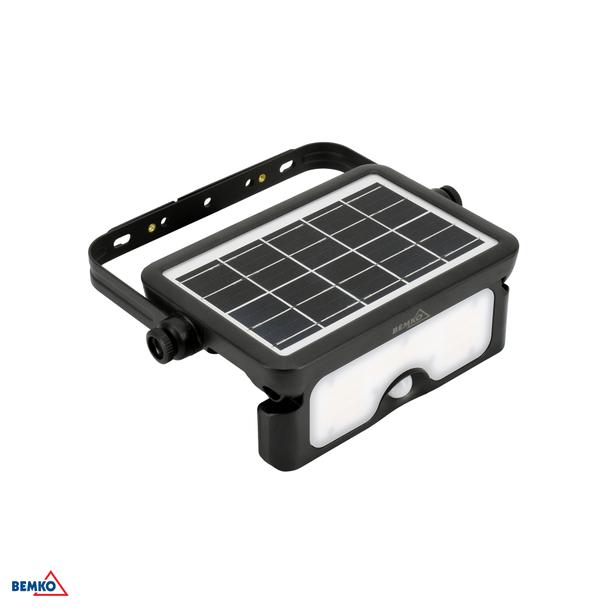 NAŚWIETLACZ LAMPA SOLARNA LED 3 barwy świecenia SOLEN 7W 900lm 3000/4000/6000K IP65 CZARNY Czujnik r C83-SON-007BL-CCT-PIR BEMKO