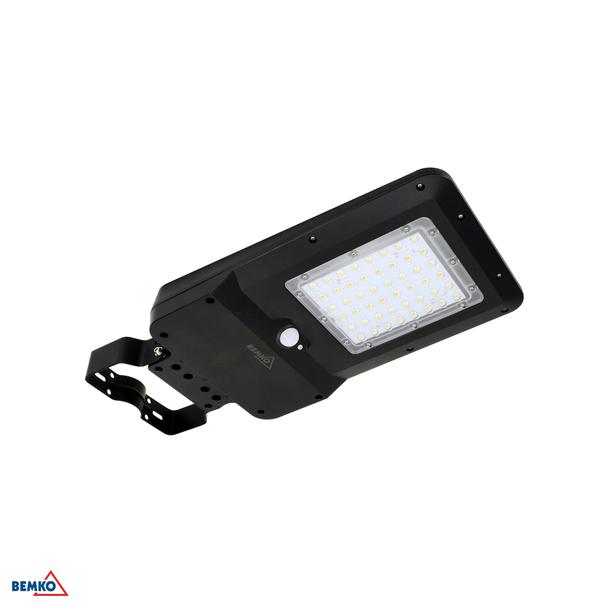 SOLARNA OPRAWA LAMPA ULICZNA LED SOLGER 20W 3000lm 3000/4000/6000K IP65 CZARNA Czujnik ruchu PIR BEM C83-SOG-020BL-CCT-PIR BEMKO