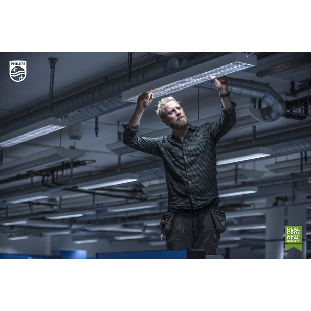 CorePro LEDtube 600mm 8W865 Świetlówka LED produkt wycofany 9,29003E+11 PHILIPS