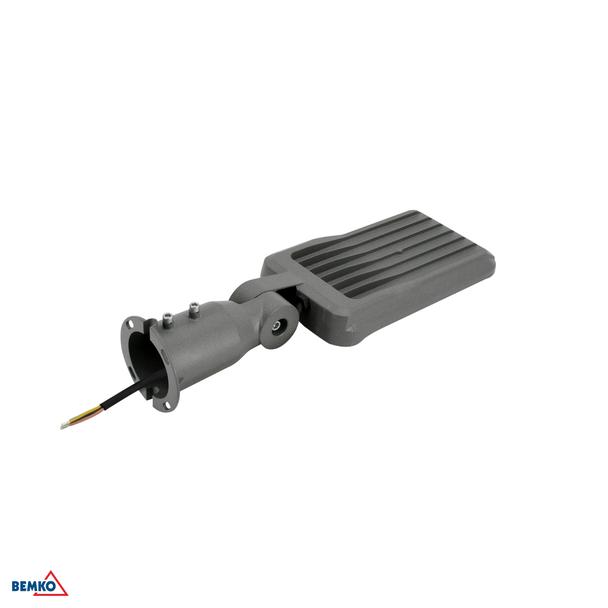 Lampa uliczna latarnia LED oprawa parkingowa LOPER 3 70W 4K IP65 8750LM C81-LOP3-070BL-4K BEMKO