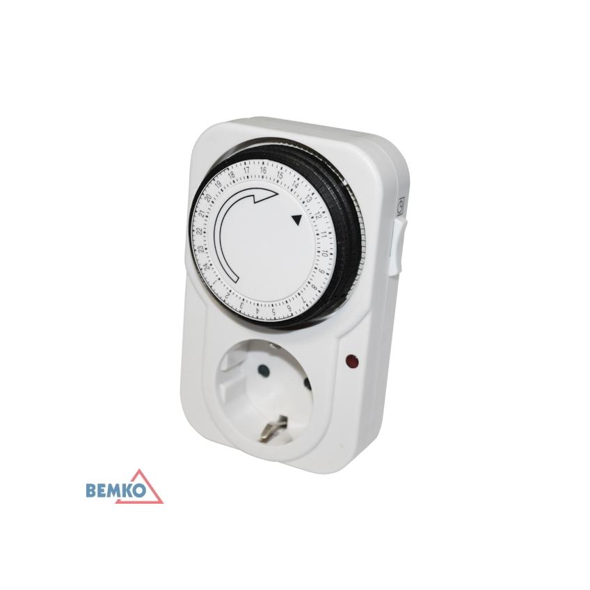 PROGRAMATOR MECHANICZNY 24H SCHUKO B62-TSMD3 BEMKO